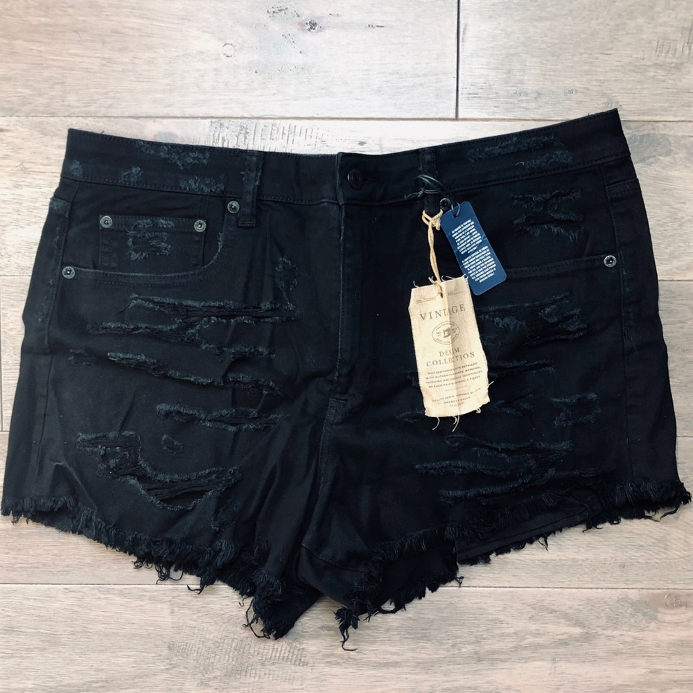 American Eagle Hi-Rise Distressed Shorts US 16